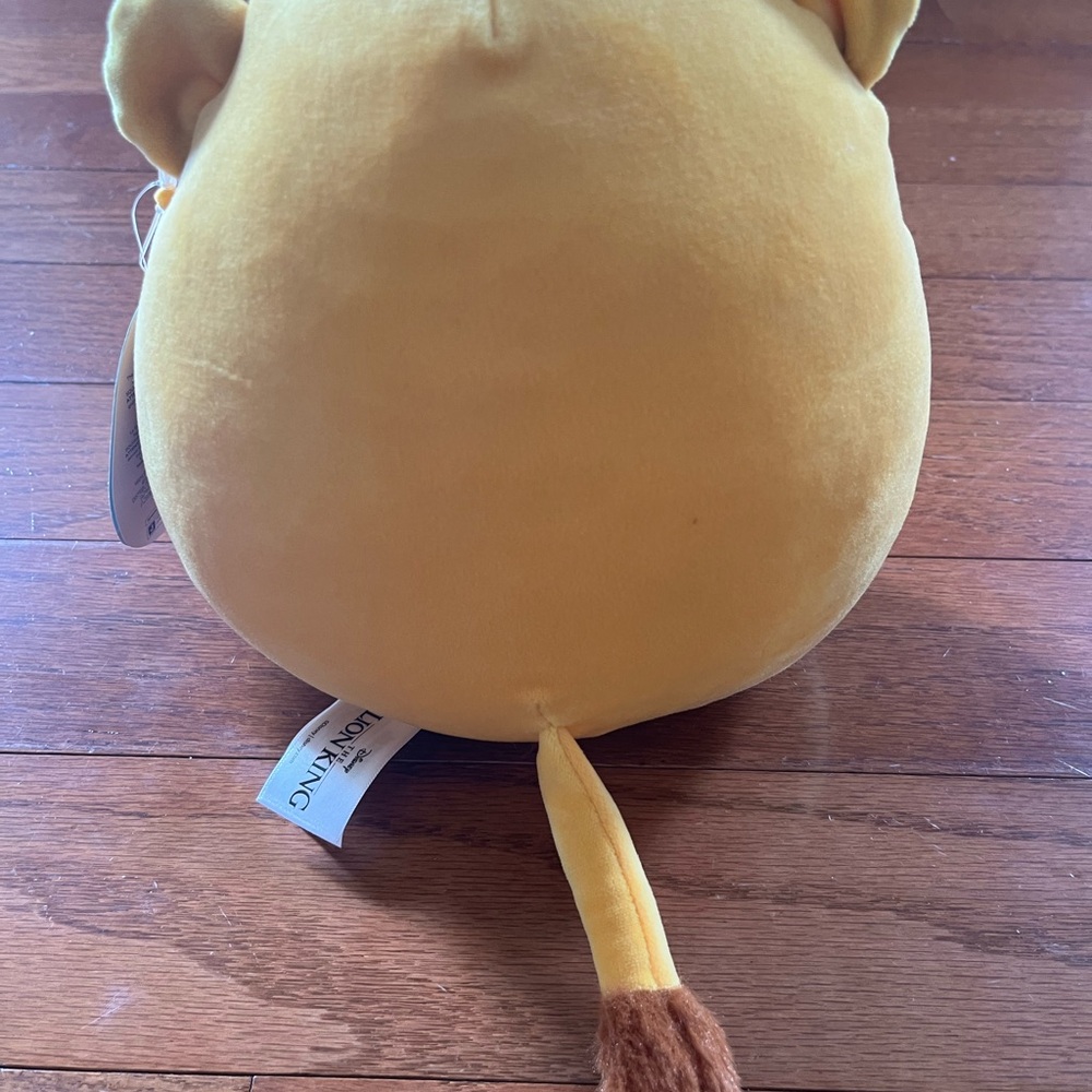Simba Squishmallow - Picture 2 of 7